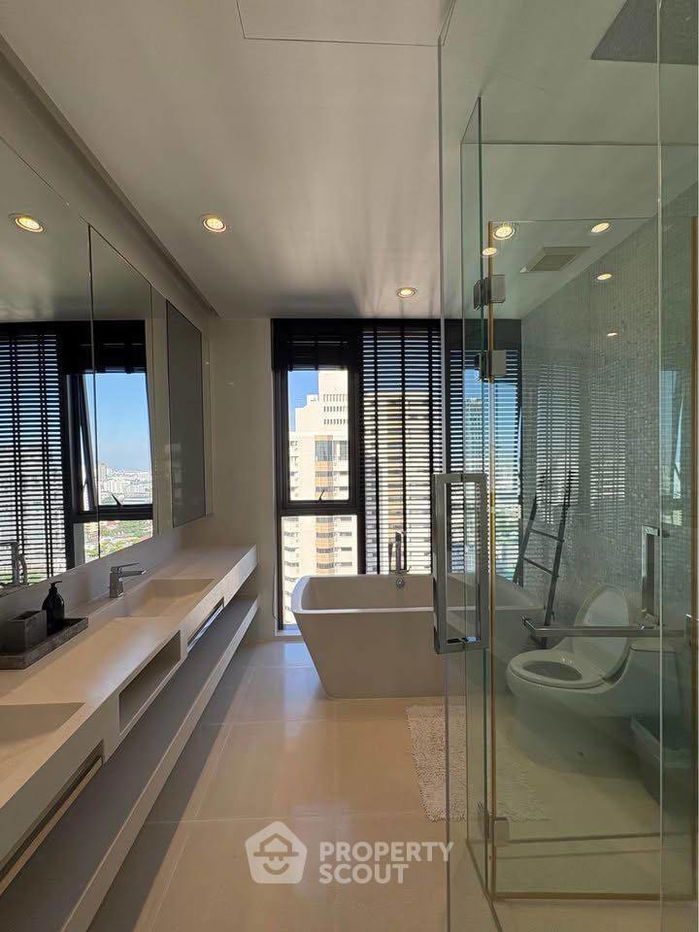 picture 2-BR Condo at Vittorio Sukhumvit 39 near BTS Phrom Phong (ID 2454347) - 16/19