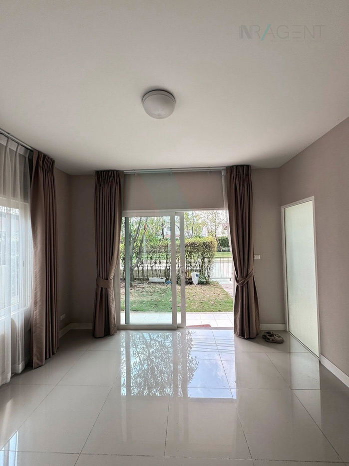 picture For Rent 2-story House KANASIRI BANGNA 3 bedroom 2 bathroom - 2/8