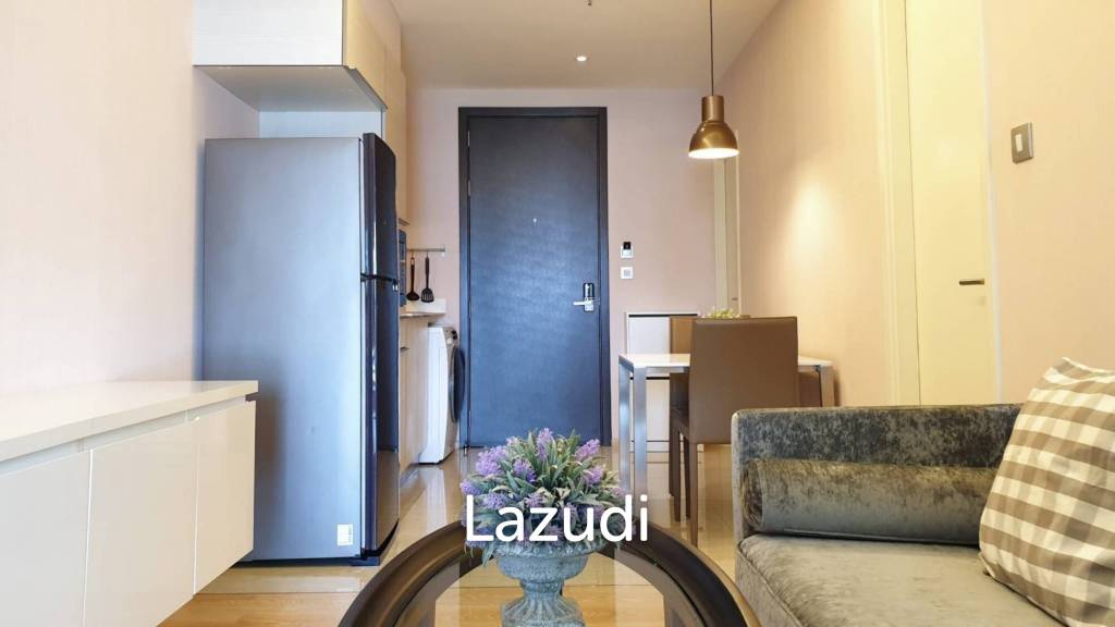 picture Chic 1-Bedroom Condo in H Sukhumvit 43 Bangkok - 2/9