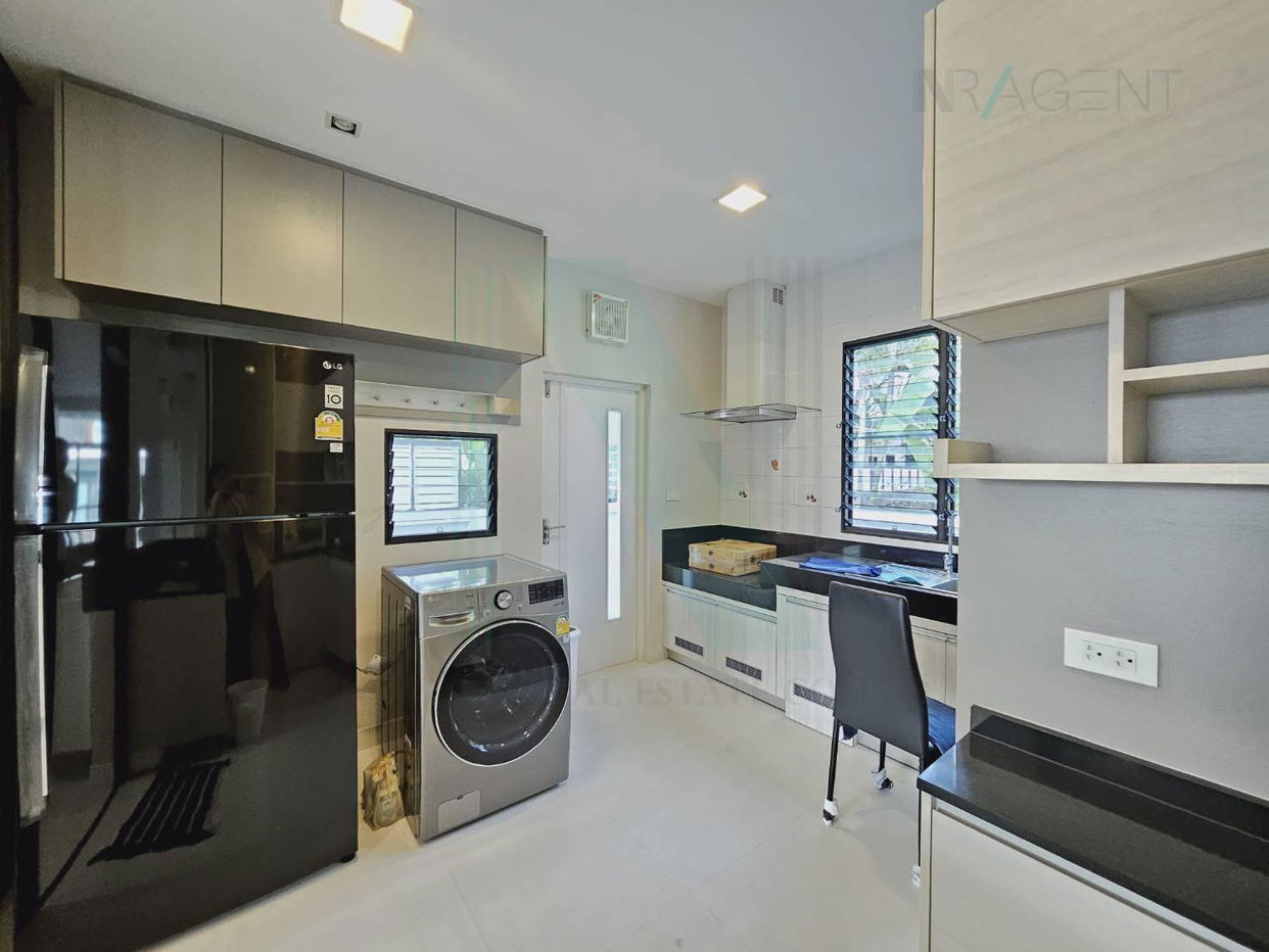 picture For Rent 2-story House MANTANA ONNUT - WONGWAEN 4 4 bedroom 3 bathroom - 4/8