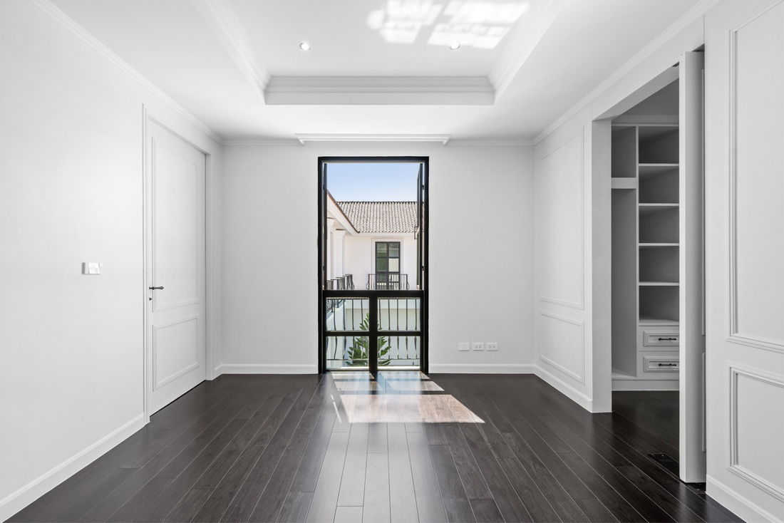 picture Call : 080-979-8999 Luxury Pool Villa 100 sq.wa, Soi Nakniwat 41 Lat Phrao, near Sky Train Yellow Line Lat Phrao 71 Station - 8/13