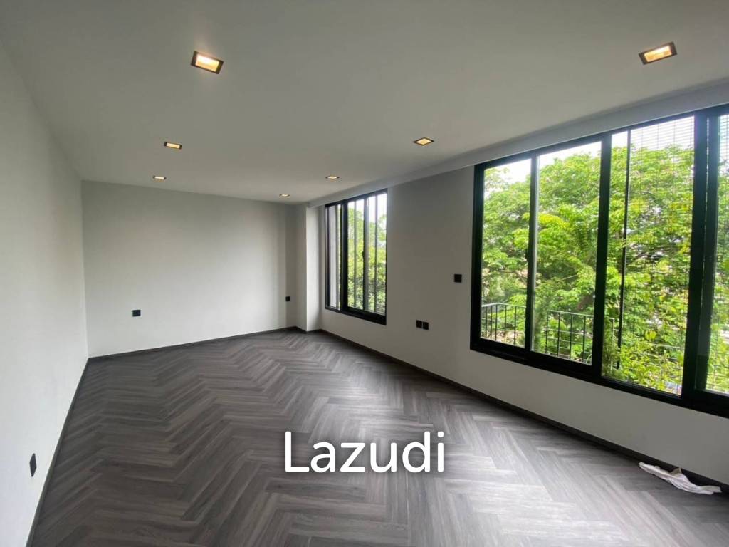 รูป 3 Bed 4 Bath 228 SQ.M L Scape Seoul Ratchada 20 - รูปที่ 10/20