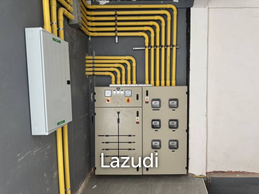 picture Prime Retail Space in Bang Na with Main Sukhumvit Access - 16/17