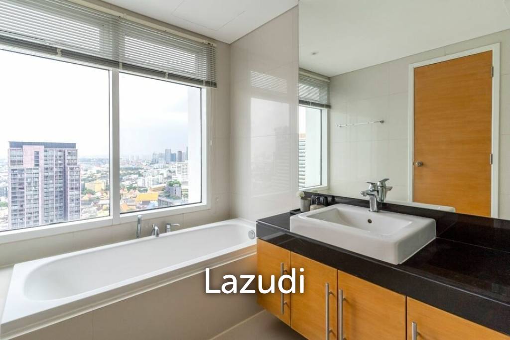 picture 96  Sqm 2 Bed  2 Bath Condo For Rent - 20/21