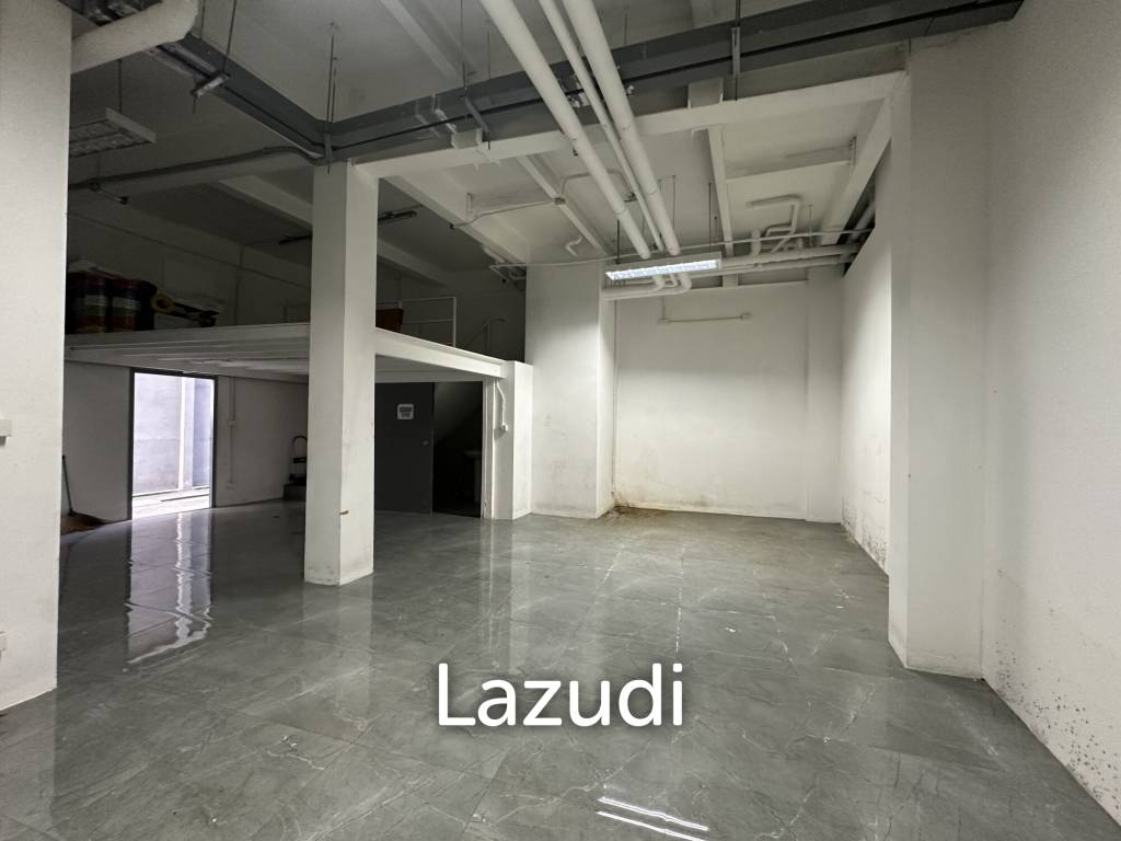 รูป พื้นที่เชิงพาณิชย์สไตล์อุตสาหกรรมใจกลางสุริยวงศ์ บางรัก กรุงเทพ - รูปที่ 2/9