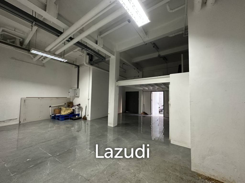 รูป พื้นที่เชิงพาณิชย์สไตล์อุตสาหกรรมใจกลางสุริยวงศ์ บางรัก กรุงเทพ - รูปที่ 5/9