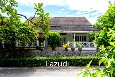 Houses for sale : Baan Chaliang Lom: 3 Beds Beachfront Detached House