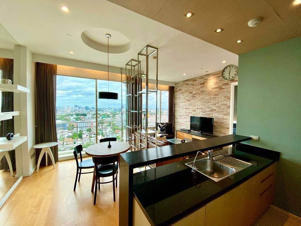 picture 🔥Hot Deal🔥 For Rent 📌 Wind Ratchayothin (Line ID: @arent) Negotiable price! ✅ We also manage many other projects great deals on every rental! - 1/3