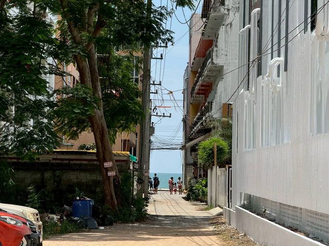 ที่ดินใกล้ชายหาดจอมเทียนเพียง200เมตร ที่ดินหายากใกล้ทะเลมาก 