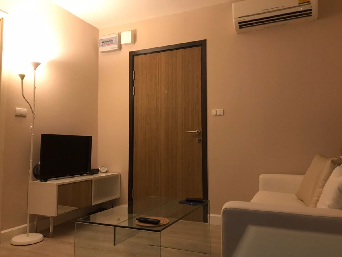 รูป ขายถูกมาก ถูกที่สุด!!!! คอนโด Metro Luxe เกษตร เฟอร์ครบ พร้อมอยู่ - รูปที่ 10/11