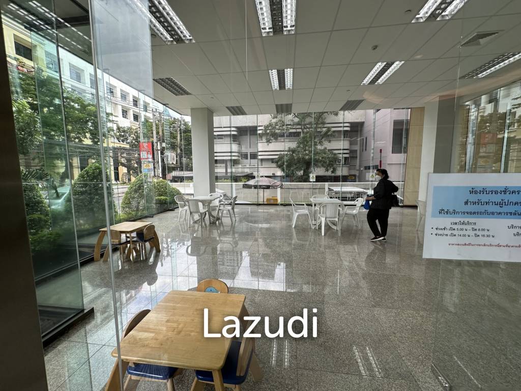 รูป พื้นที่ค้าปลีกหรูย่านบางรัก ใกล้แหล่งธุรกิจสำคัญในกรุงเทพ - รูปที่ 8/16