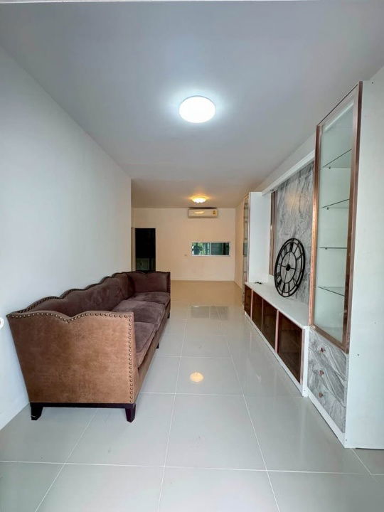 รูป ขายบ้านเดี่ยว 2 ชั้น หมู่บ้าน อารียา เกษตร นวมินทร์ 18 ตารางวา - รูปที่ 7/9