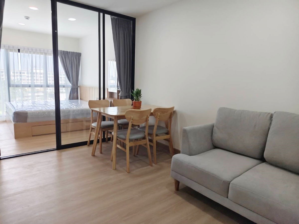 รูป ให้เช่าคอนโดเพลิน เพลิน เจน วายด์ รังสิต-คลองหลวง 34 ตร.ม.ห้องใหม่ เฟอร์ครบ มีเครื่องซักอบผ้า ใกล้ ม.กรุงเทพ (TR1206) - รูปที่ 2/9