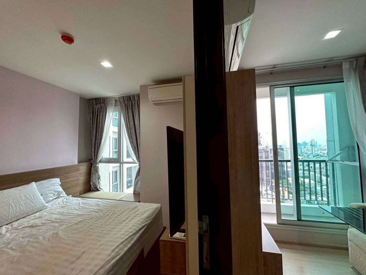 picture 🔥Hot Deal🔥 For Rent 📌 Rhythm Sathorn (Line ID: @arent) Negotiable price! ✅ We also manage many other projects great deals on every rental! - 2/3