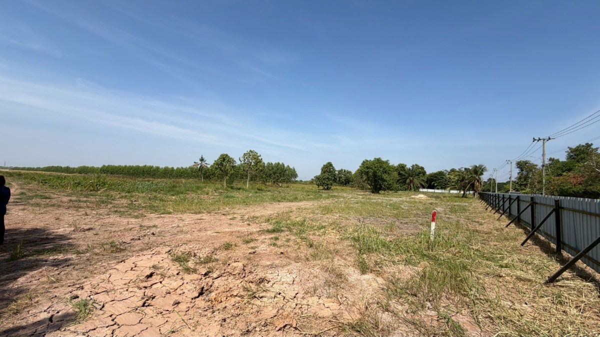 รูป ที่ดินแปลงใหญ่ 11-1-20 ไร่ ซ. ไมตรีจิต 13 ถ.นิมิตรใหม่ คลองสามวา กทม - รูปที่ 4/6