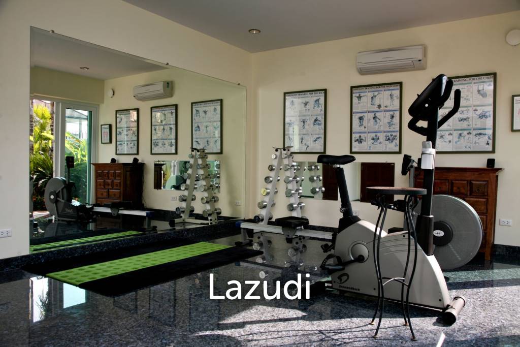 picture 2 Storey 4 Bed  Pool Villa near Town - 34/39