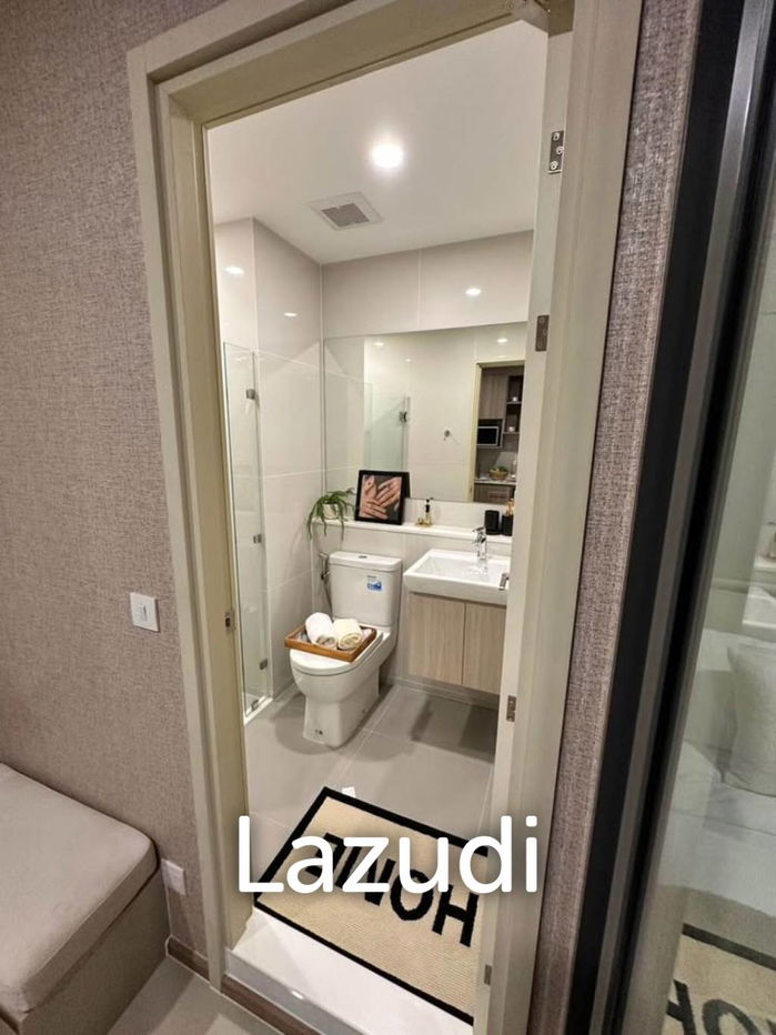 picture Modern 1-Bed Condo in Life Rama 4 - Khlong Toei - 10/10