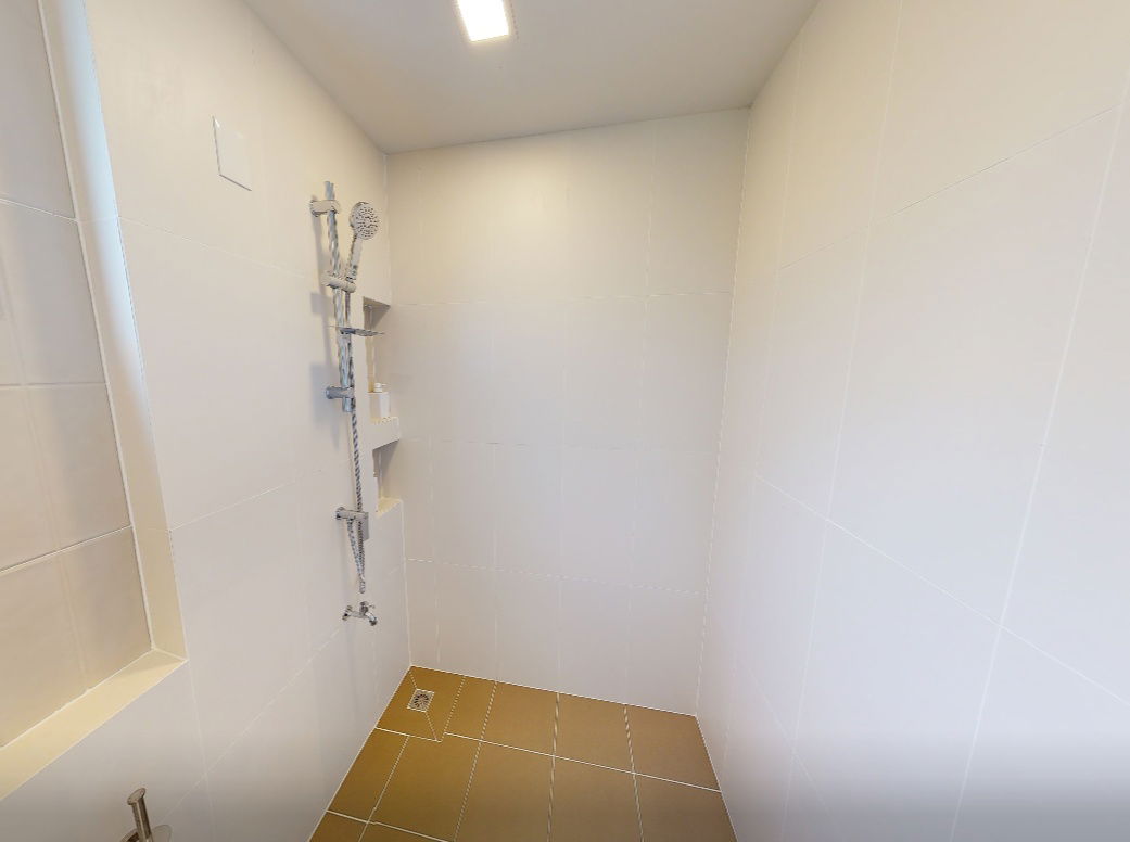 รูป 🏠 อณาสิริ รามคำแหง – ทาวน์โฮม 4.69 ล้าน Double Master Bedroom ห้องน้ำในตัวทั้งสองห้อง สำหรับครอบครัวยุคใหม่ 📞 061-6161426 🟢 LINE: @wsrcondo - รูปที่ 3/11