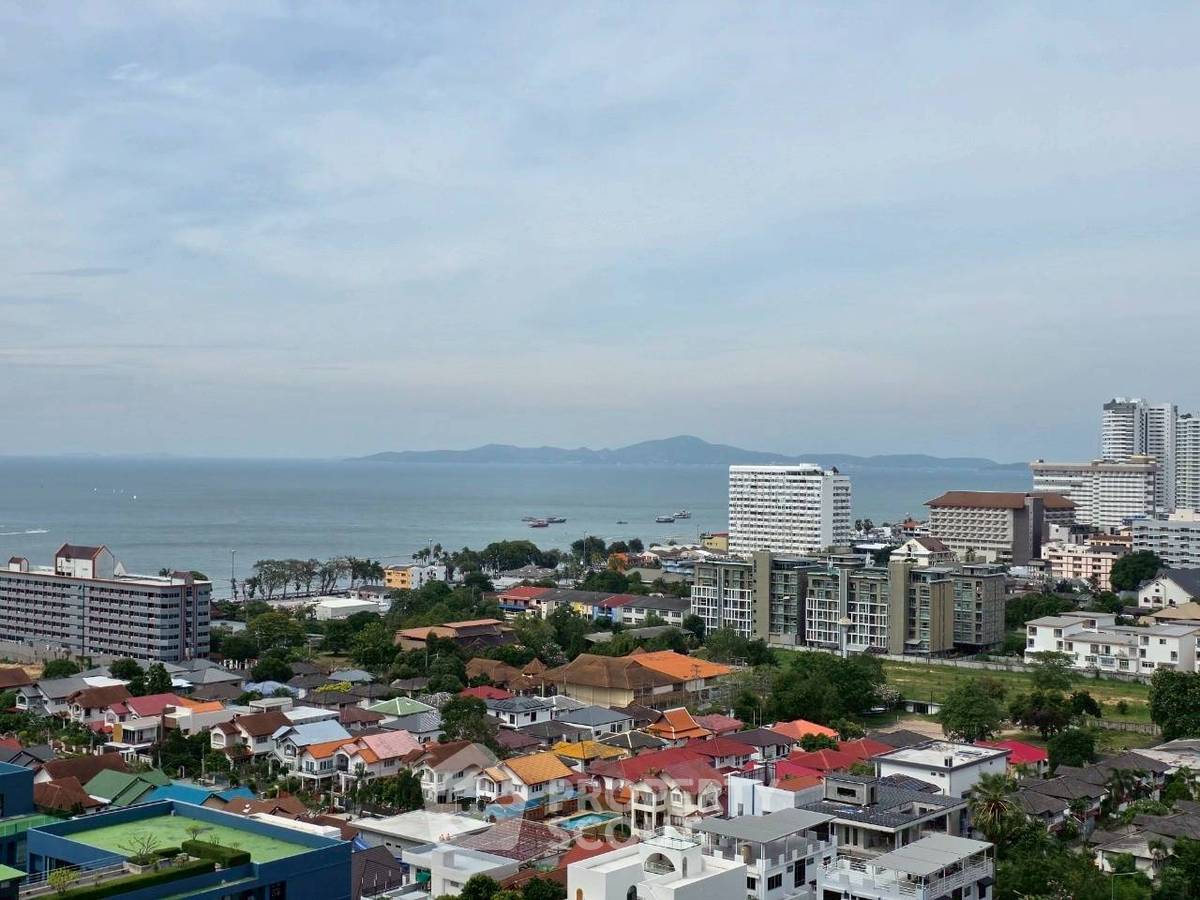 picture 1-BR Condo at Dusit Grand Condo View close to Jomtien Beach (ID 2454298) - 12/12