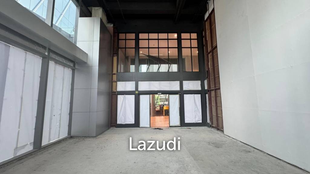 picture Prime Retail Space for Upscale Ventures at One City Center - 10/10