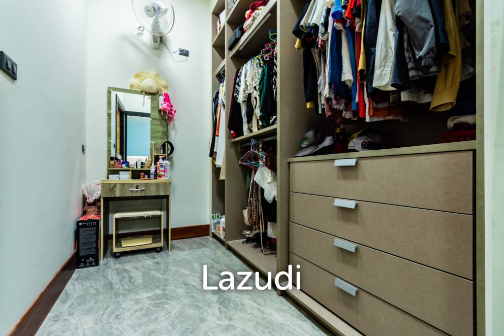 รูป Modern 2 or 3 Bed Pool Villa for Sale - รูปที่ 36/44