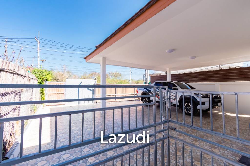 รูป SINGLE HOUSE ON SOI 88 : 4 bed on good location - รูปที่ 26/32