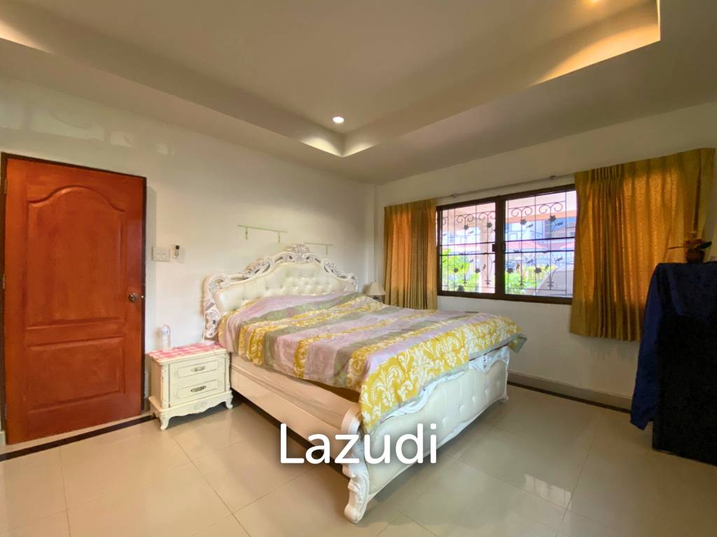 picture 4 Bedrooms 3 Bathrooms 250 SQ.M. Eakmongkol 2 - 8/36