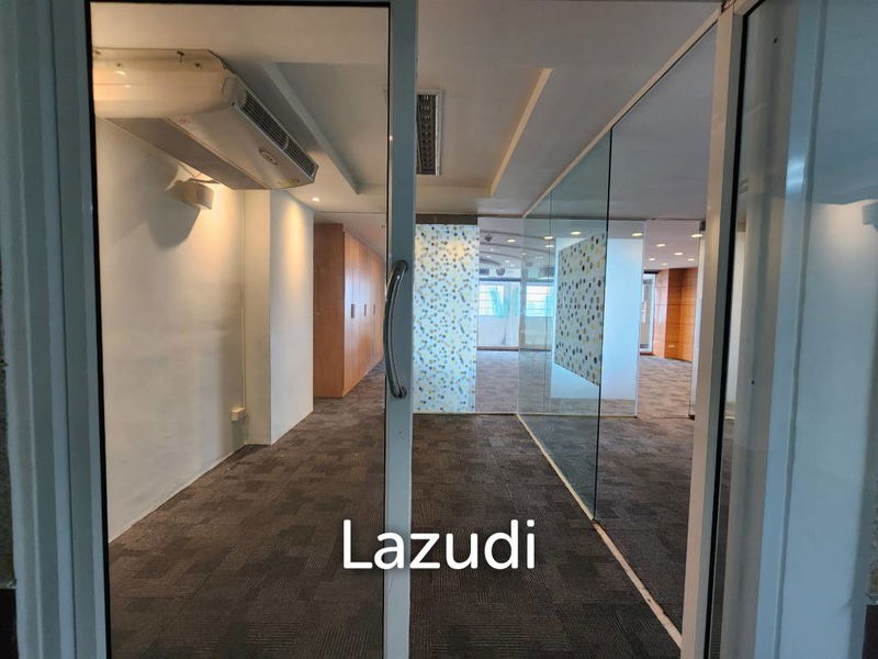 สำนักงานให้เช่า : Office For Rent 86 SQ.M ITF Silom Palace