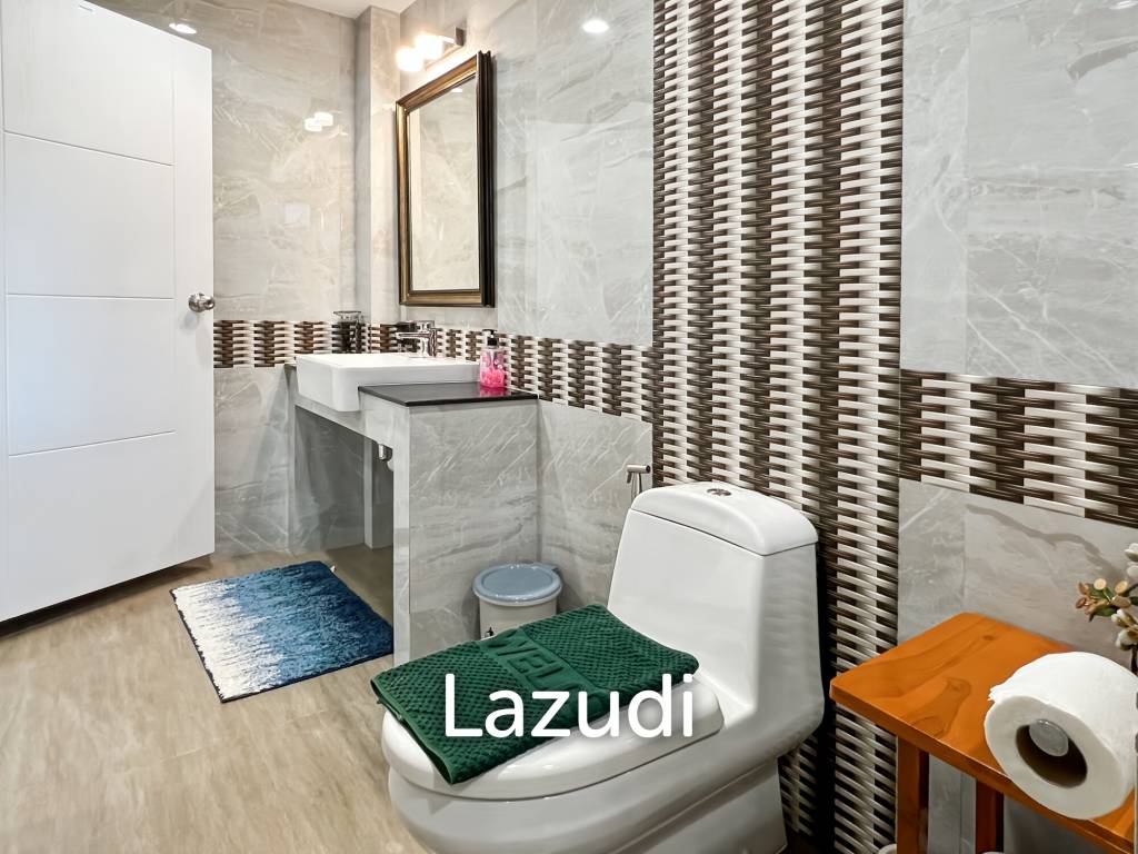 picture Good Investment 6-Bedroom Waterfront Townhouse in Khao Tao Hua Hin - 46/82