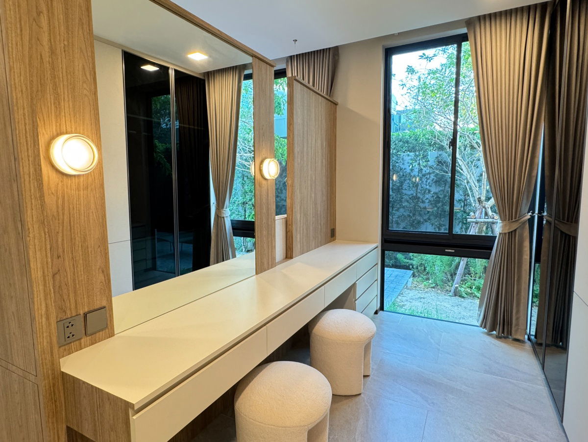 picture For rent VIVE Krungthep Kreetha next to Wellington International School - 8/28