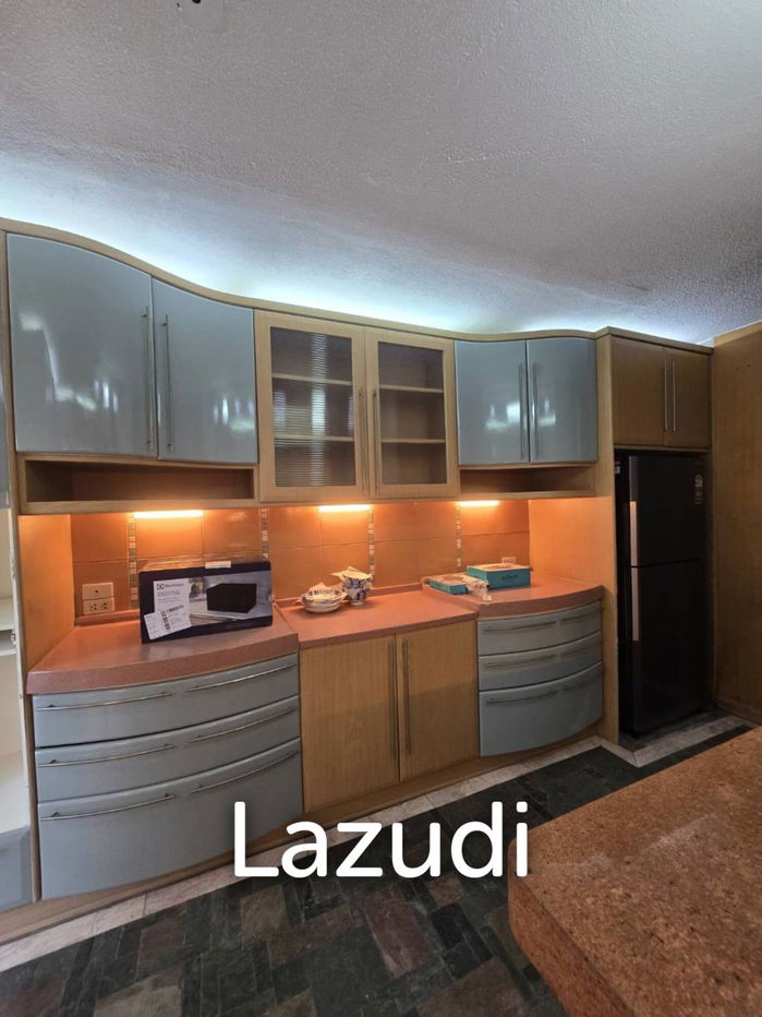 picture 2 Beds 3 Baths Size 245 SQ.M Sithakarn Condominium - 8/14