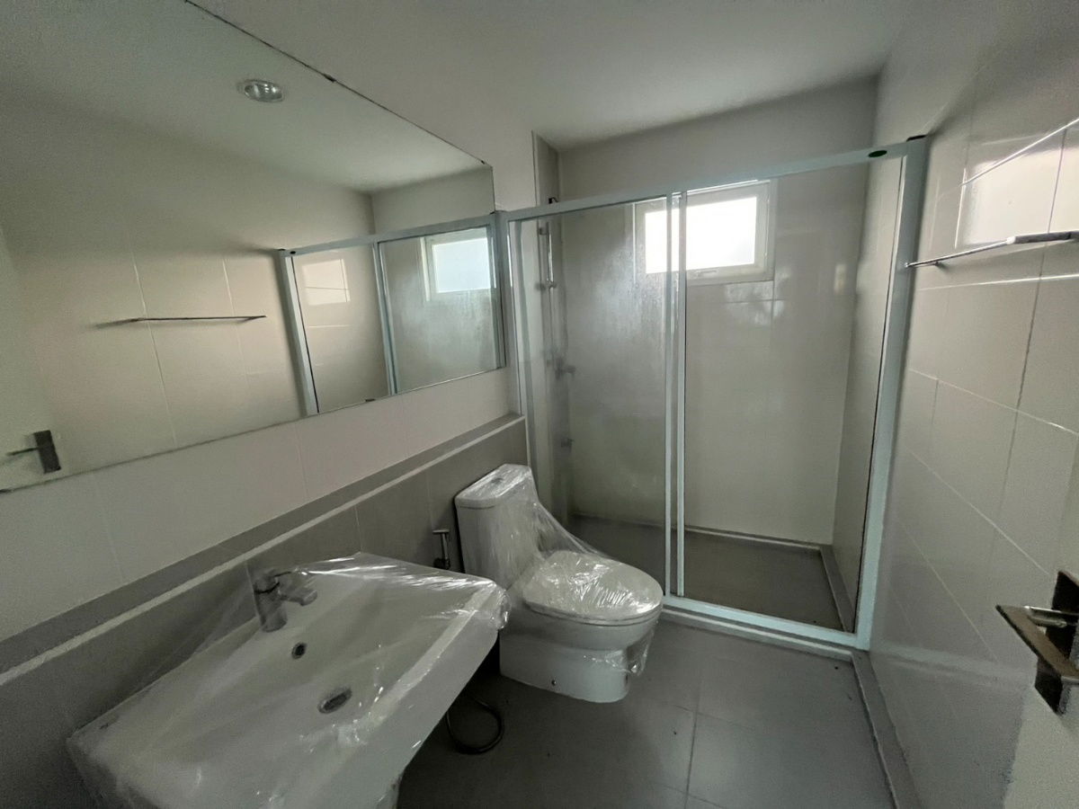 รูป บ้านเดี่ยว 2 ชั้น โครงการ วิลลาจจิโอ ปิ่นเกล้า-ศาลายา (หน้าสวน) ถนนอัจฉริยะพัฒนา 2 ต.ศาลากลาง อ.บางกรวย จ.นนทบุรี (ราคา 4,446,000 บาท ) - รูปที่ 24/44