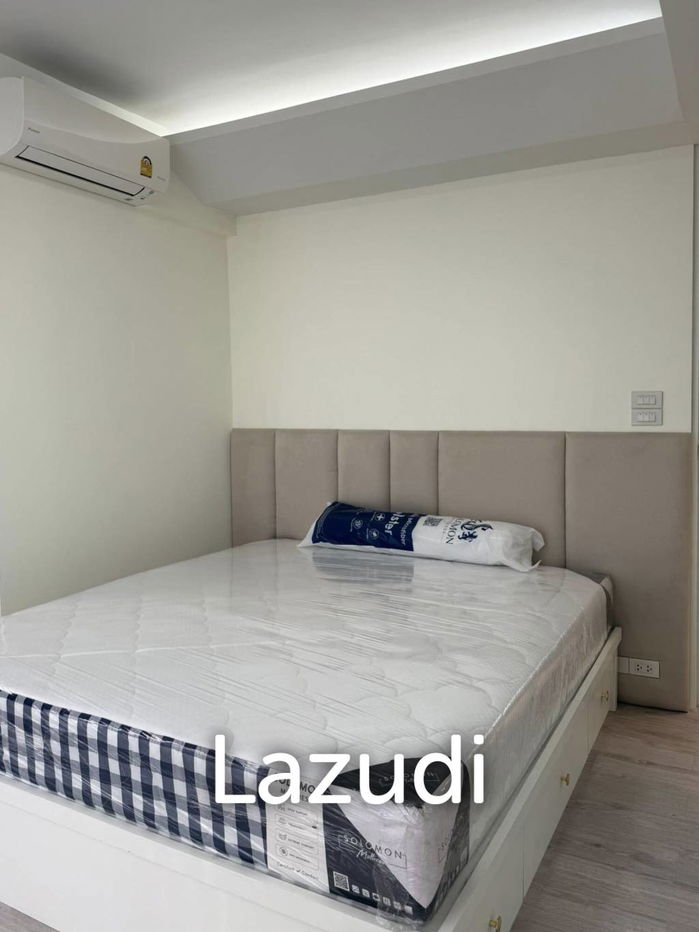 picture Siamese Gioia Modern 2-Bedroom Condo in Khlong Tan Nuea Bangkok - 8/15