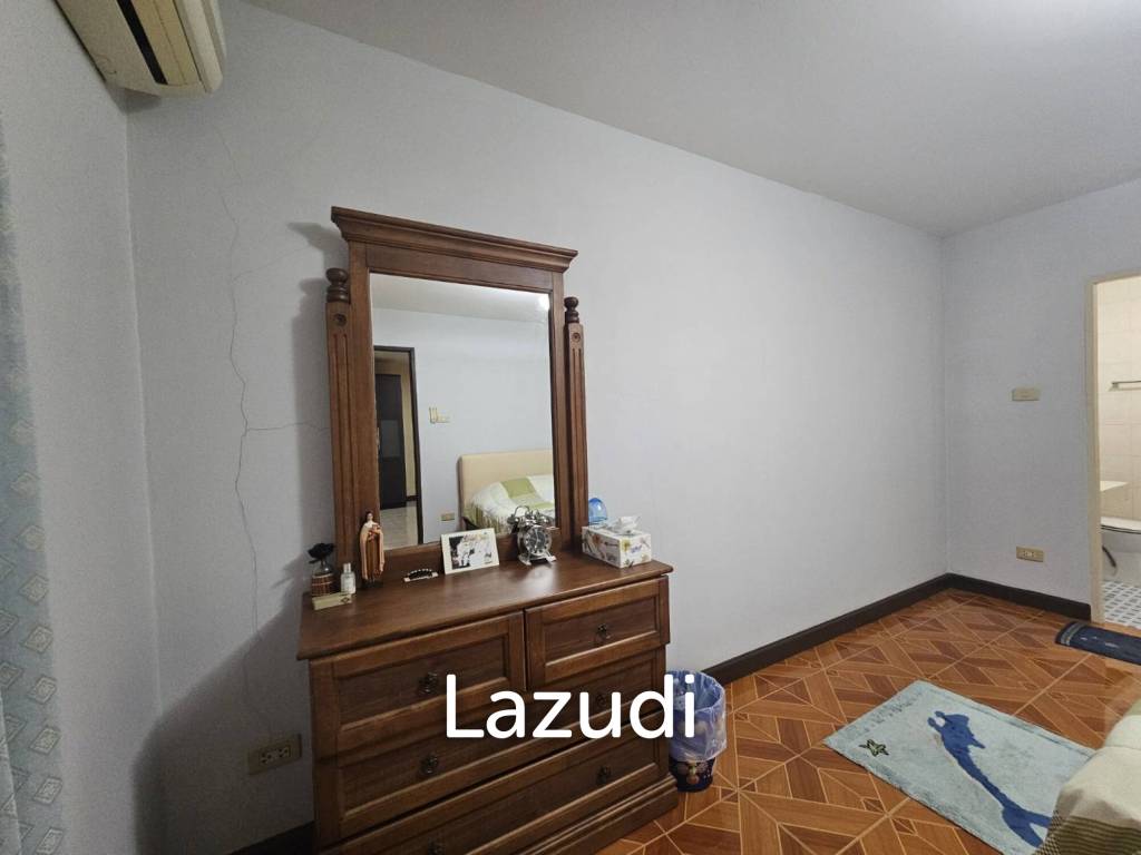 picture BAAN SUKSAMRAAN :  3 Storey townhouse near town and beach - 28/41