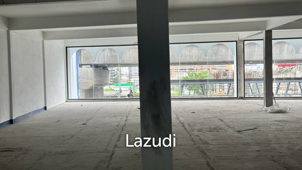รูป 700 m² commercial space over 2 floors on main Sukhumvit - รูปที่ 11/16