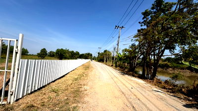 ที่ดิน ถนนหทัยราษฎร์ : ที่ดินแปลงใหญ่ 11-1-20 ไร่ ซ. ไมตรีจิต 13 ถ.นิมิตรใหม่ คลองสามวา กทม