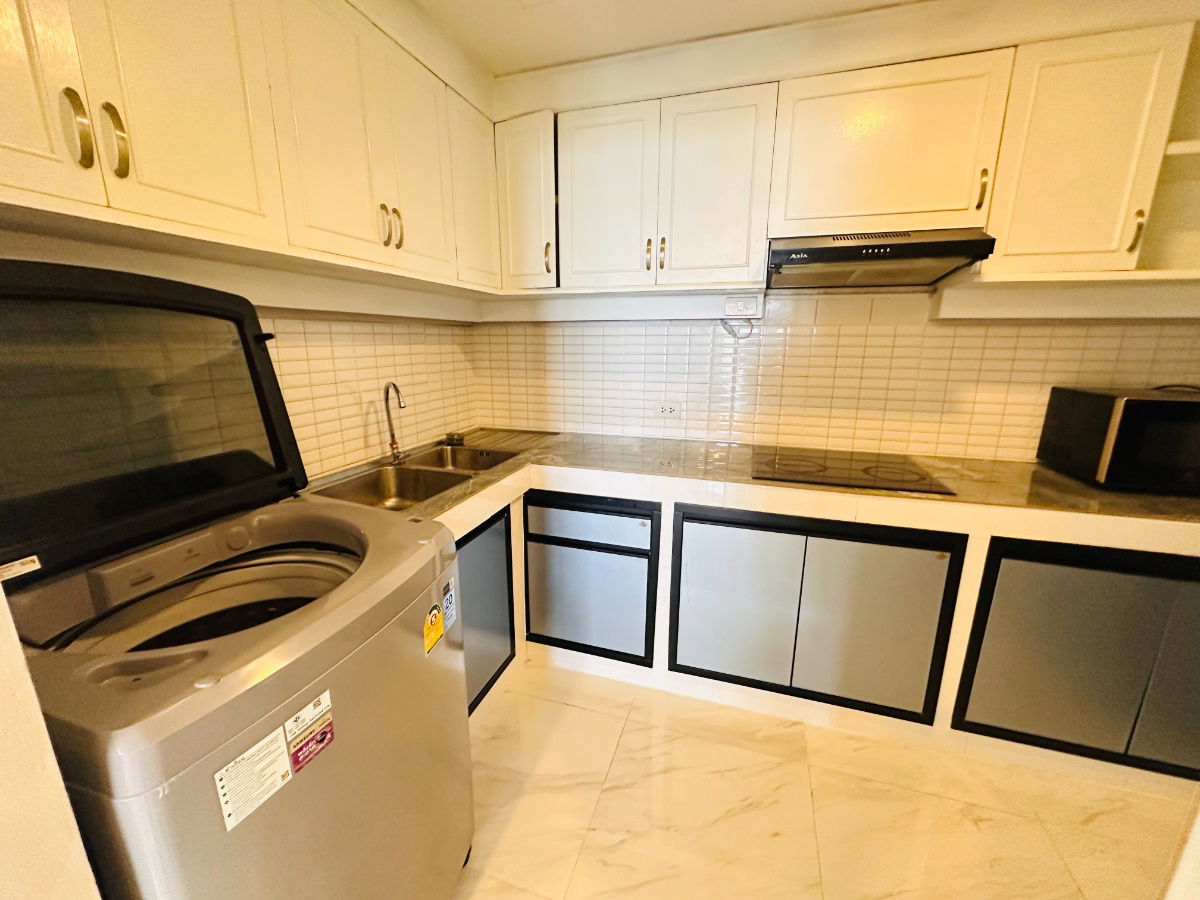 รูป ให้เช่าห้องแต่งพร้อม เฟอร์ครบ ห้องใหญ่ วิวดี ใกล้ ARL และ MRT สถานีหัวหมาก - รูปที่ 7/10