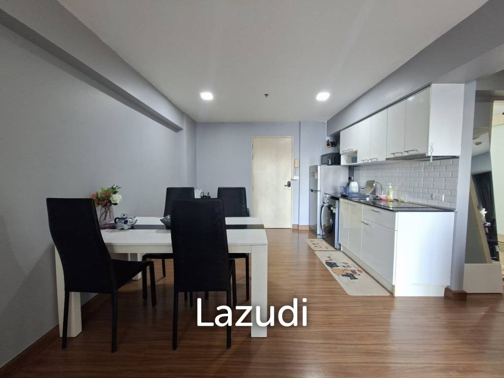 picture Stunning 2-Bedroom Condo in My Resort Bangkok Condominium - 4/8