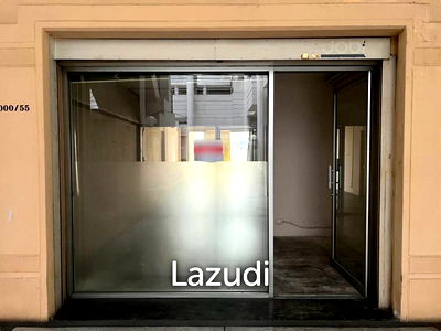 เช่าพื้นที่ขายของ เขตคลองเตย : พื้นที่เชิงพาณิชย์ 68 ตารางเมตร ย่านคลองเตย ใจกลางกรุงเทพ