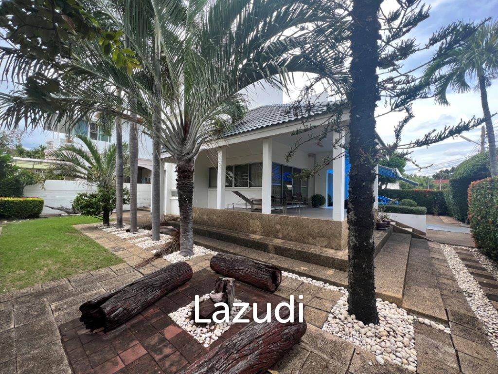 picture NEBEHARDT ROAD : 2 Storey 3 bed villa close to town and beach - 40/47