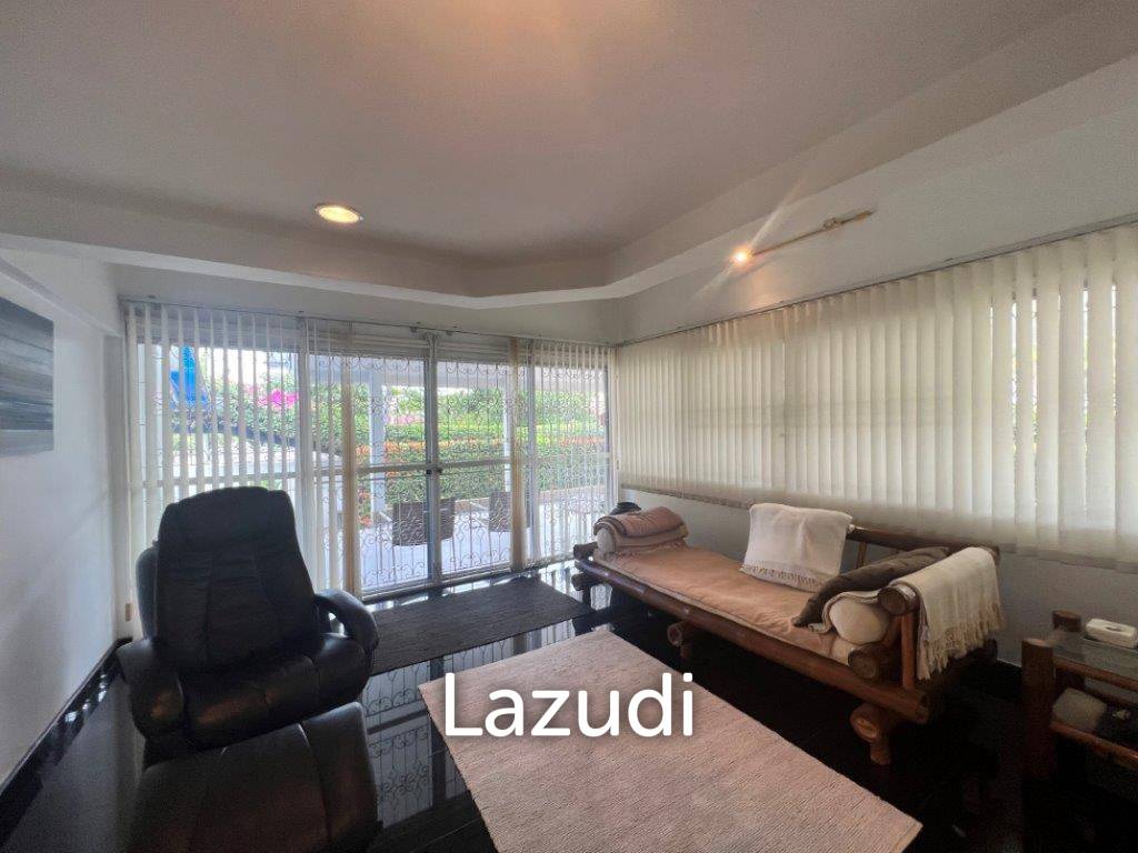 picture NEBEHARDT ROAD : 2 Storey 3 bed villa close to town and beach - 7/47