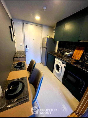 Condos for sale : 1-BR Condo at The Base Sukhumvit 50 near BTS On Nut (ID 2454427)