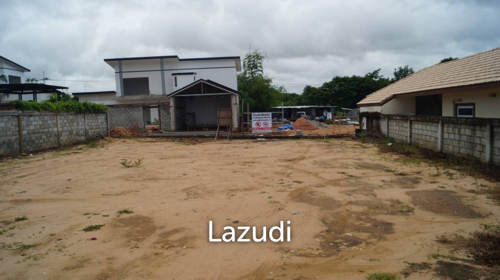 picture Land For Sale On Village Location Near Phoenix Golf Club - 1/5