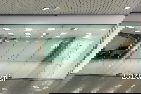 Expansive Retail Space in Paso Tower Bang Rak