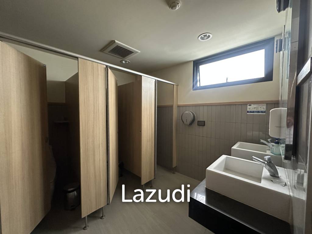 รูป พื้นที่ว่างเปิดทำการค้าพร้อมเดินทางจาก BTS ศาลาแดง สาทร - รูปที่ 11/18