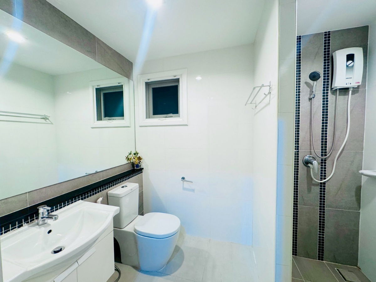 รูป ✨ให้เช่า บ้านสวย หัวมุมอยู่ในโครงการใกล้บิ๊กซีแม่เหียะ เชียงใหม่ - รูปที่ 16/20