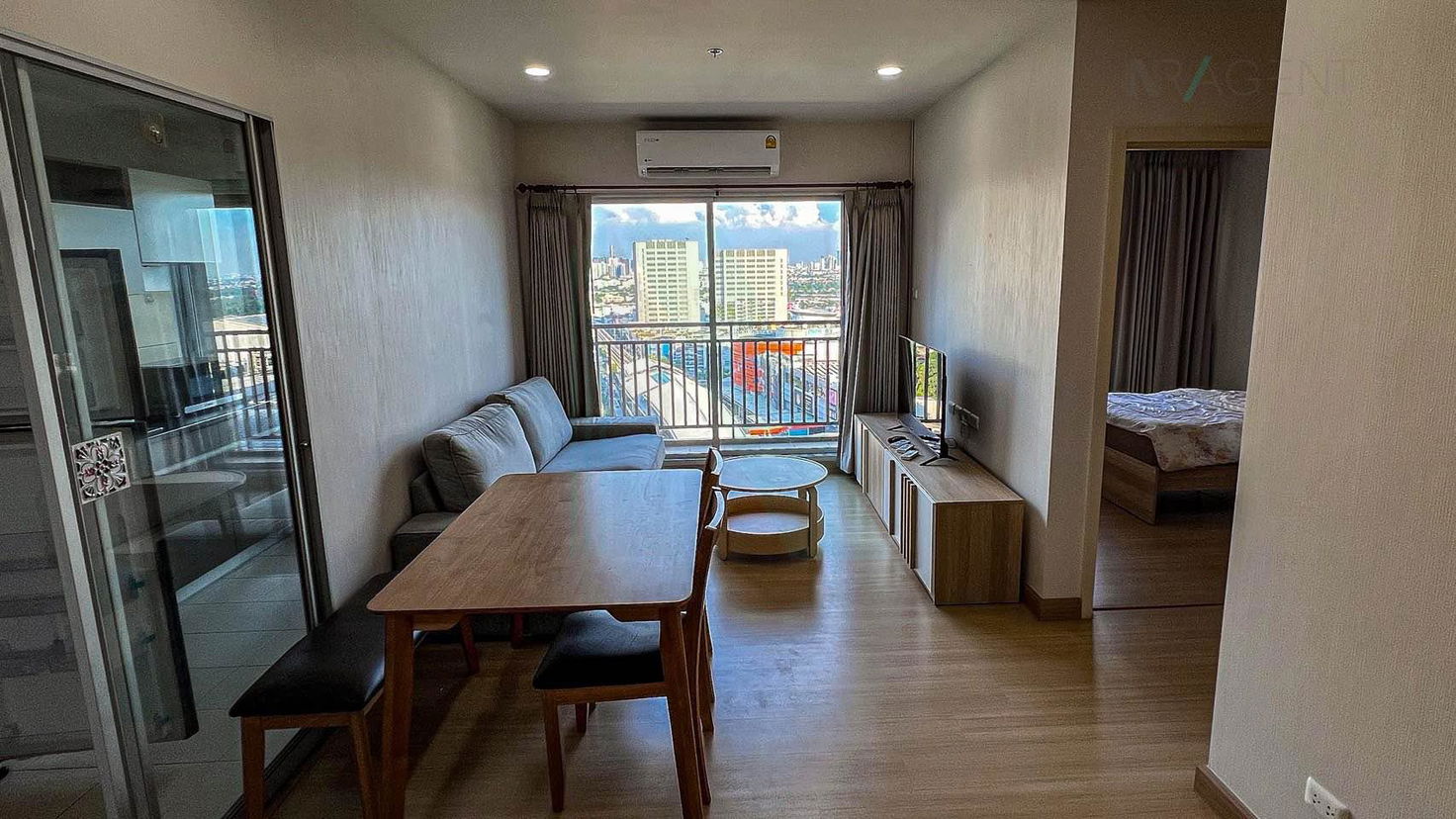 picture For Rent Condo SUPALAI VERANDA PHASI CHAROEN STATION Building , Floor 21,2 bed room, Room size 64 sqm - 3/8