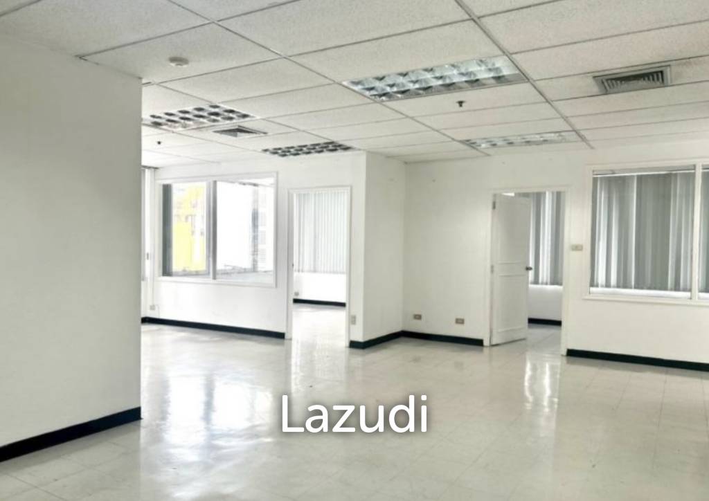 รูป สำนักงานให้เช่า ขนาด 104 ตรม. ที่ Paso Tower ศูนย์กลางธุรกิจ สีลม - รูปที่ 1/4