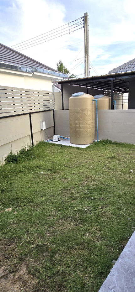 picture Single storey house for rent with 3 bedrooms,2 toilets and 1 kitchen.  - 21/23