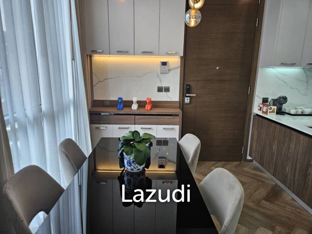 รูป Luxury 2-Bedroom Condo in Bangkoks Quattro by Sansiri - รูปที่ 7/26